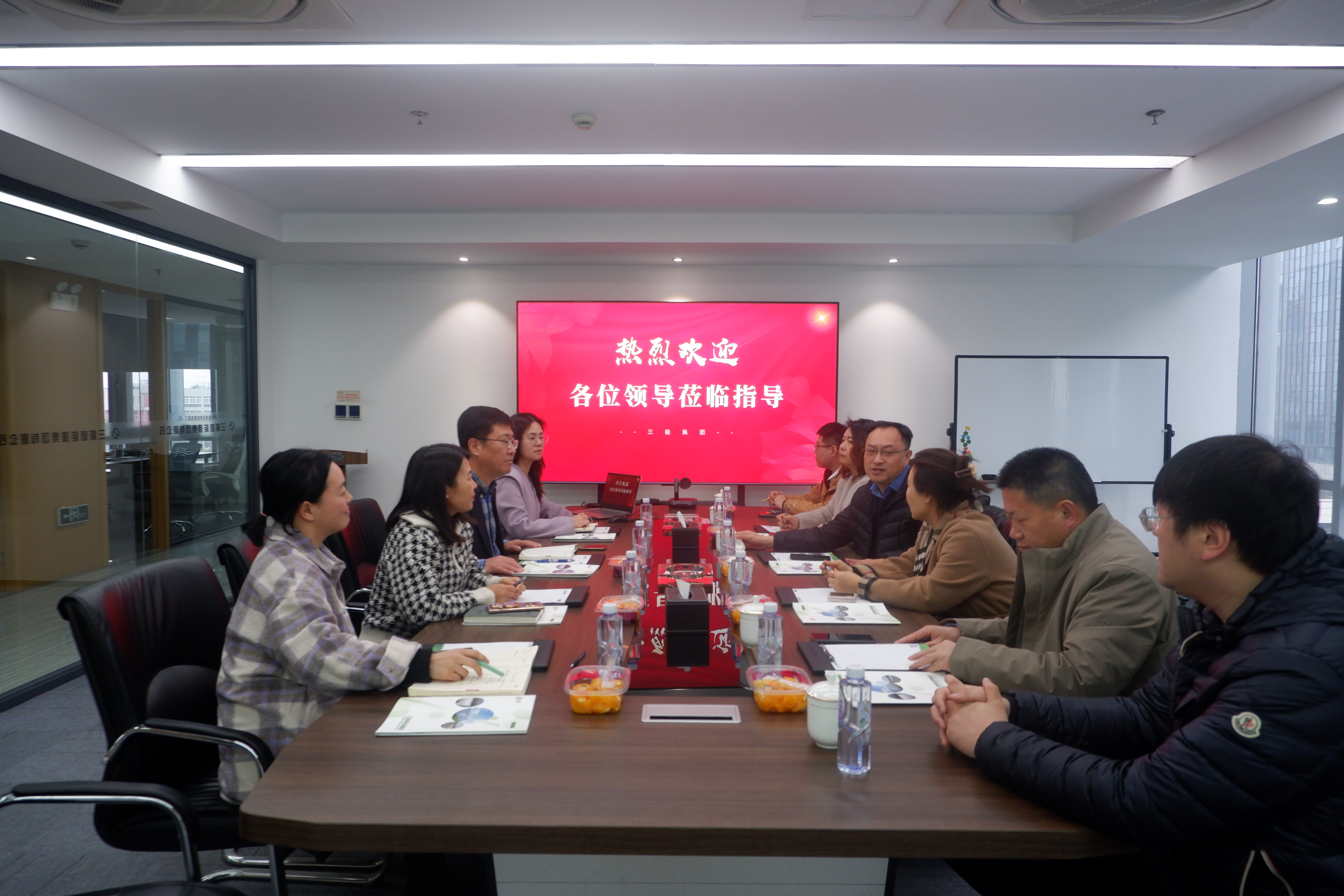 漯河市企业服务中心光临我司互换领导